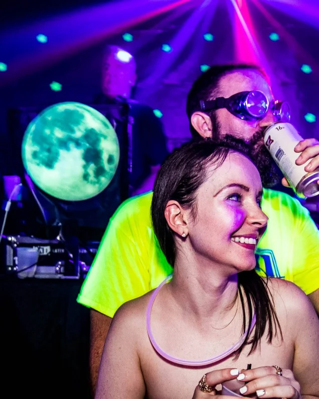 Nonsense GLOW Dance Party - July 2019 at The Basement. DJs: MP3PO & Skalaka. Facepainting by Brooke Creates. Photo by Oh Snap Kid.