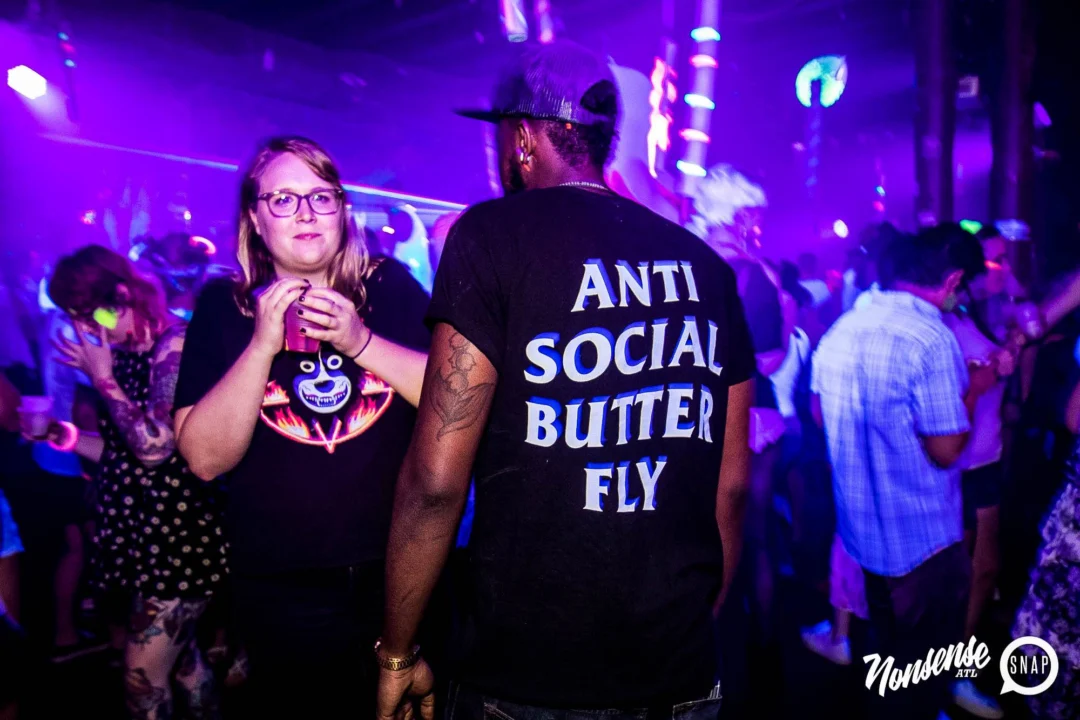 Nonsense GLOW Dance Party - July 2019 at The Basement. DJs: MP3PO & Skalaka. Facepainting by Brooke Creates. Photo by Oh Snap Kid.