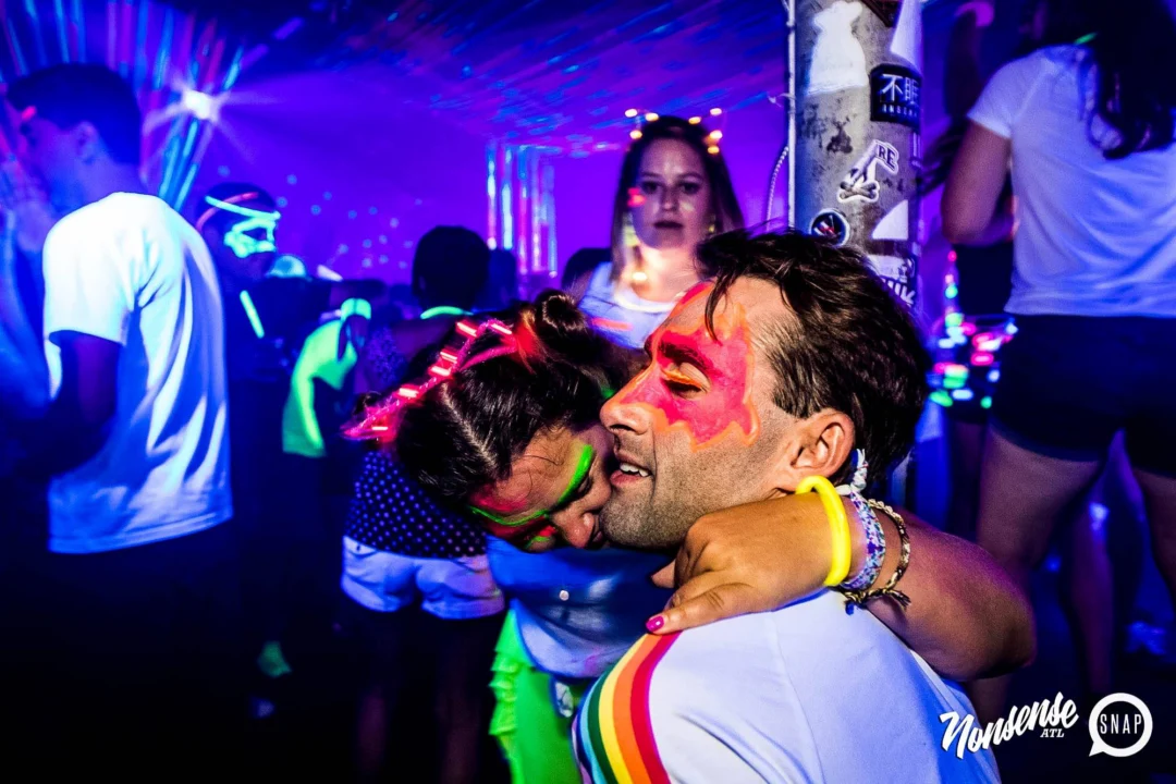 Nonsense GLOW Dance Party - July 2019 at The Basement. DJs: MP3PO & Skalaka. Facepainting by Brooke Creates. Photo by Oh Snap Kid.