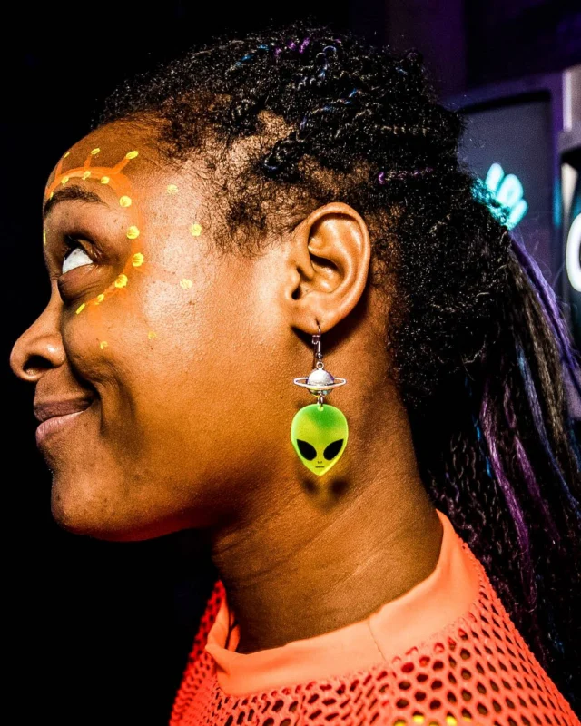 Nonsense GLOW Dance Party - July 2019 at The Basement. DJs: MP3PO & Skalaka. Facepainting by Brooke Creates. Photo by Oh Snap Kid.