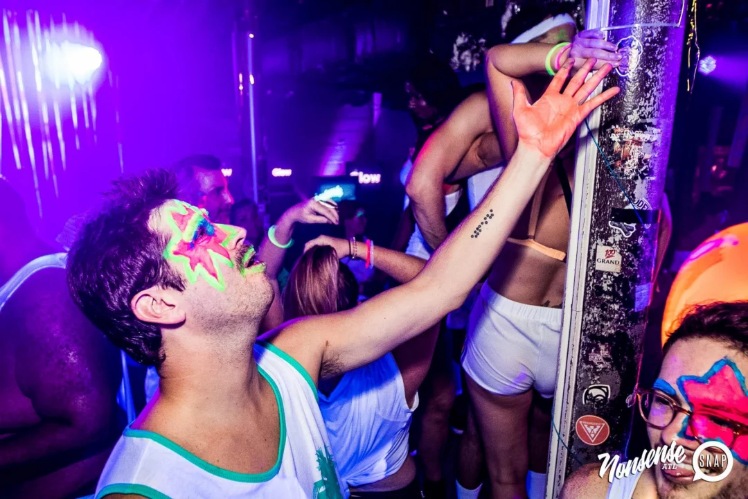 Nonsense GLOW Dance Party - July 2019 at The Basement. DJs: MP3PO & Skalaka. Facepainting by Brooke Creates. Photo by Oh Snap Kid.