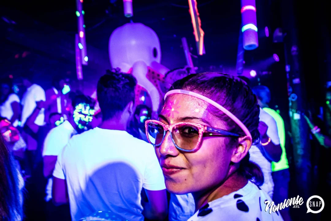 Nonsense GLOW Dance Party - July 2019 at The Basement. DJs: MP3PO & Skalaka. Facepainting by Brooke Creates. Photo by Oh Snap Kid.