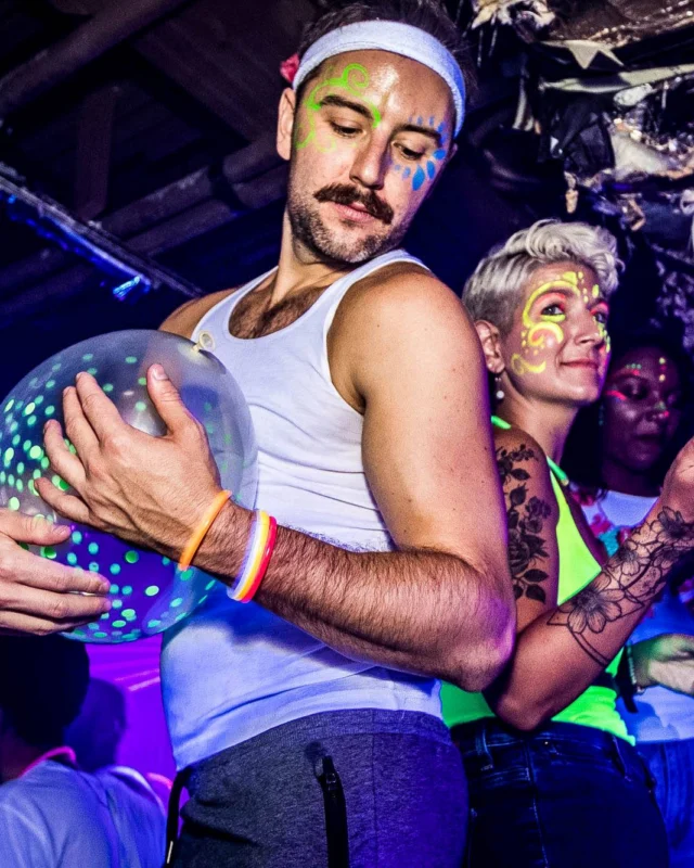 Nonsense GLOW Dance Party - July 2019 at The Basement. DJs: MP3PO & Skalaka. Facepainting by Brooke Creates. Photo by Oh Snap Kid.