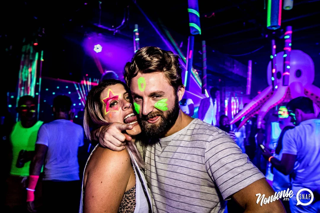 Nonsense GLOW Dance Party - July 2019 at The Basement. DJs: MP3PO & Skalaka. Facepainting by Brooke Creates. Photo by Oh Snap Kid.