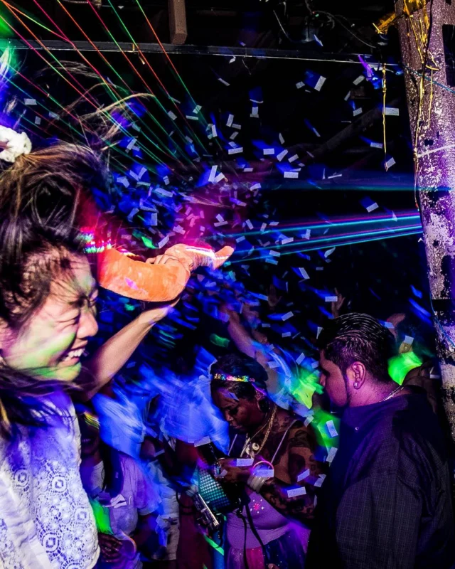 Nonsense GLOW Dance Party - July 2019 at The Basement. DJs: MP3PO & Skalaka. Facepainting by Brooke Creates. Photo by Oh Snap Kid.