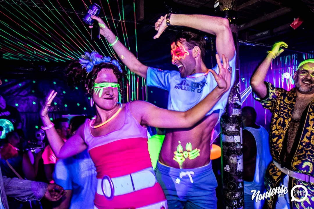 Nonsense GLOW Dance Party - July 2019 at The Basement. DJs: MP3PO & Skalaka. Facepainting by Brooke Creates. Photo by Oh Snap Kid.