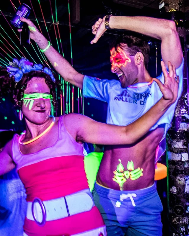 Nonsense GLOW Dance Party - July 2019 at The Basement. DJs: MP3PO & Skalaka. Facepainting by Brooke Creates. Photo by Oh Snap Kid.