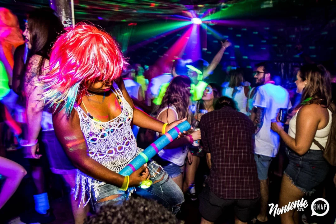 Nonsense GLOW Dance Party - July 2019 at The Basement. DJs: MP3PO & Skalaka. Facepainting by Brooke Creates. Photo by Oh Snap Kid.