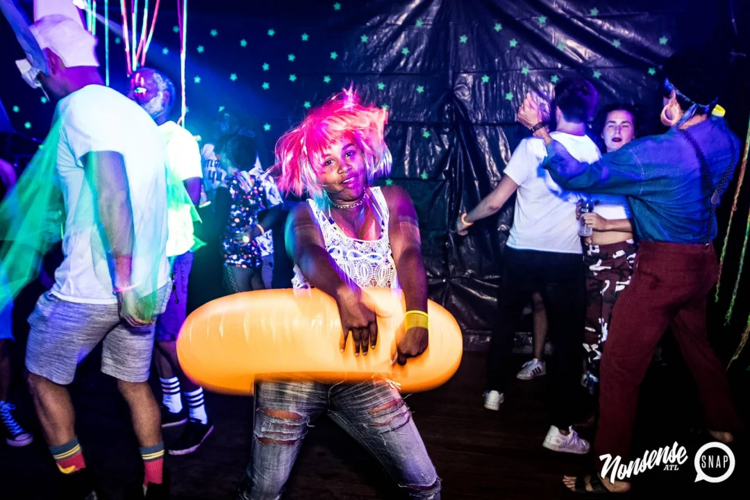 Nonsense GLOW Dance Party - July 2019 at The Basement. DJs: MP3PO & Skalaka. Facepainting by Brooke Creates. Photo by Oh Snap Kid.