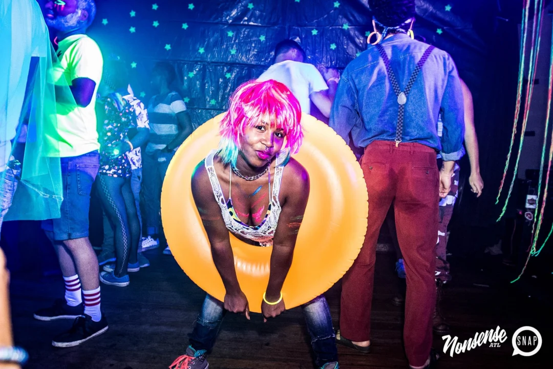 Nonsense GLOW Dance Party - July 2019 at The Basement. DJs: MP3PO & Skalaka. Facepainting by Brooke Creates. Photo by Oh Snap Kid.