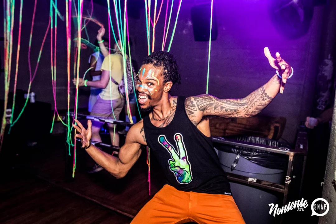 Nonsense GLOW Dance Party - July 2019 at The Basement. DJs: MP3PO & Skalaka. Facepainting by Brooke Creates. Photo by Oh Snap Kid.