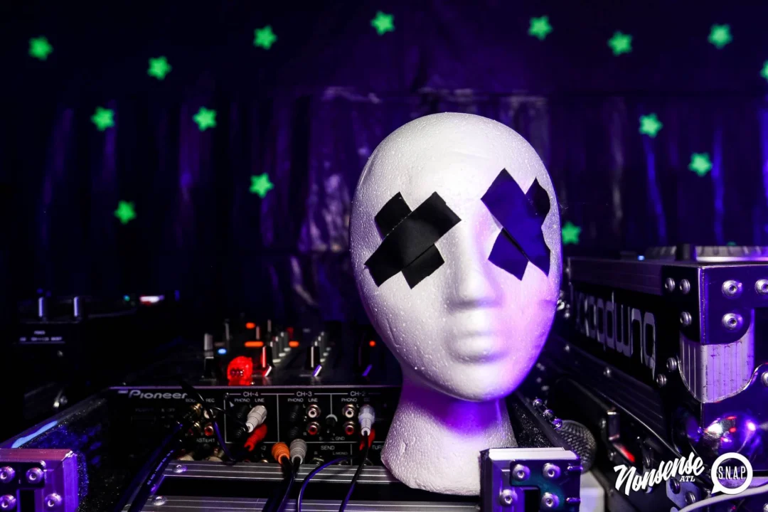 Nonsense GLOW Dance Party - July 2019 at The Basement. DJs: MP3PO & Skalaka. Facepainting by Brooke Creates. Photo by Oh Snap Kid.