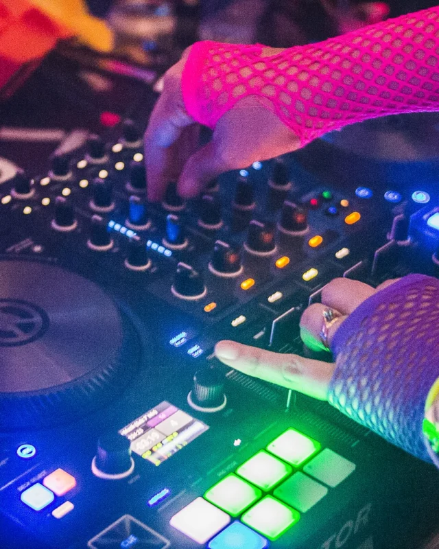 HEYDAY - 80s Dance Party! October 2019! Kimber was the DJ.The Basement - Atlanta, GA! Photo by Oh Snap! A Nonsense ATL experience.