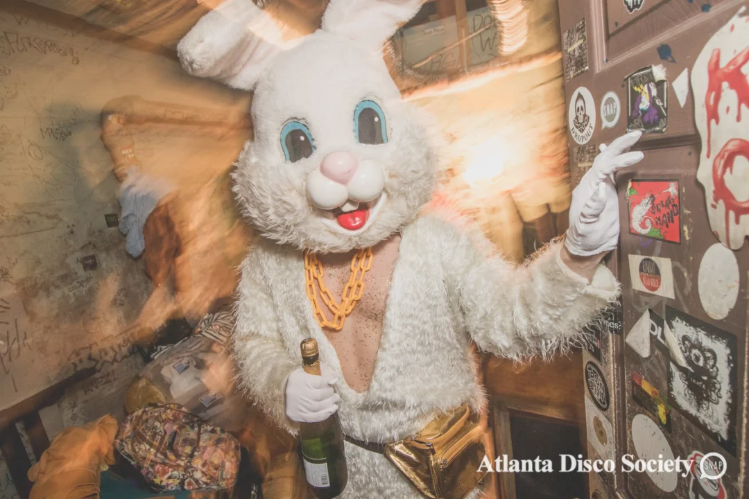 Atlanta Disco Society. 5th Meeting. November 22nd, 2019. Kimber was the DJ. Ree de la Vega was the special guest DJ. Photos by Oh Snap.