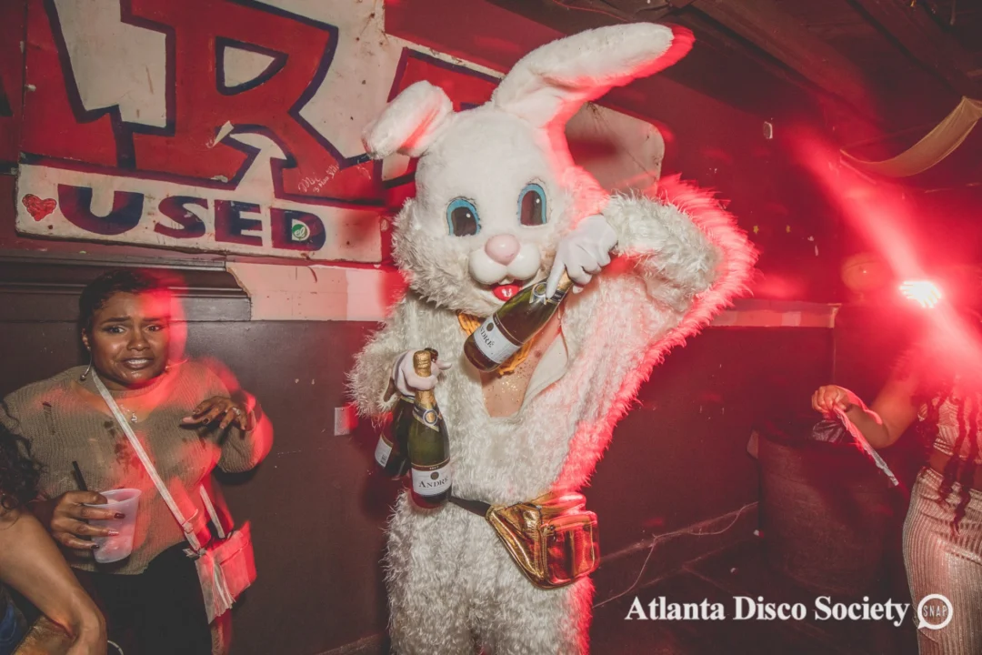 Atlanta Disco Society. 5th Meeting. November 22nd, 2019. Kimber was the DJ. Ree de la Vega was the special guest DJ. Photos by Oh Snap.