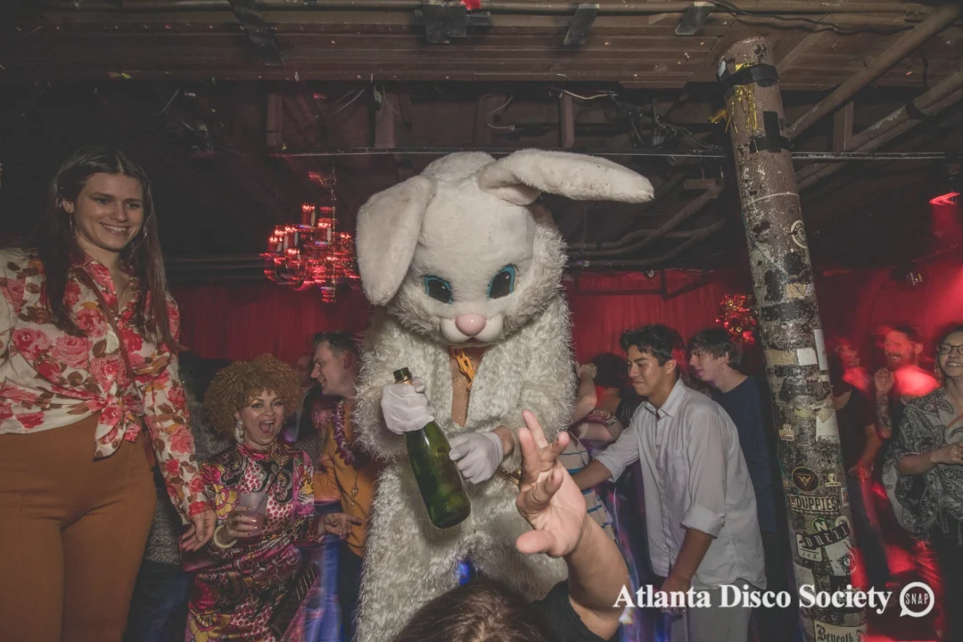 Atlanta Disco Society. 5th Meeting. November 22nd, 2019. Kimber was the DJ. Ree de la Vega was the special guest DJ. Photos by Oh Snap.