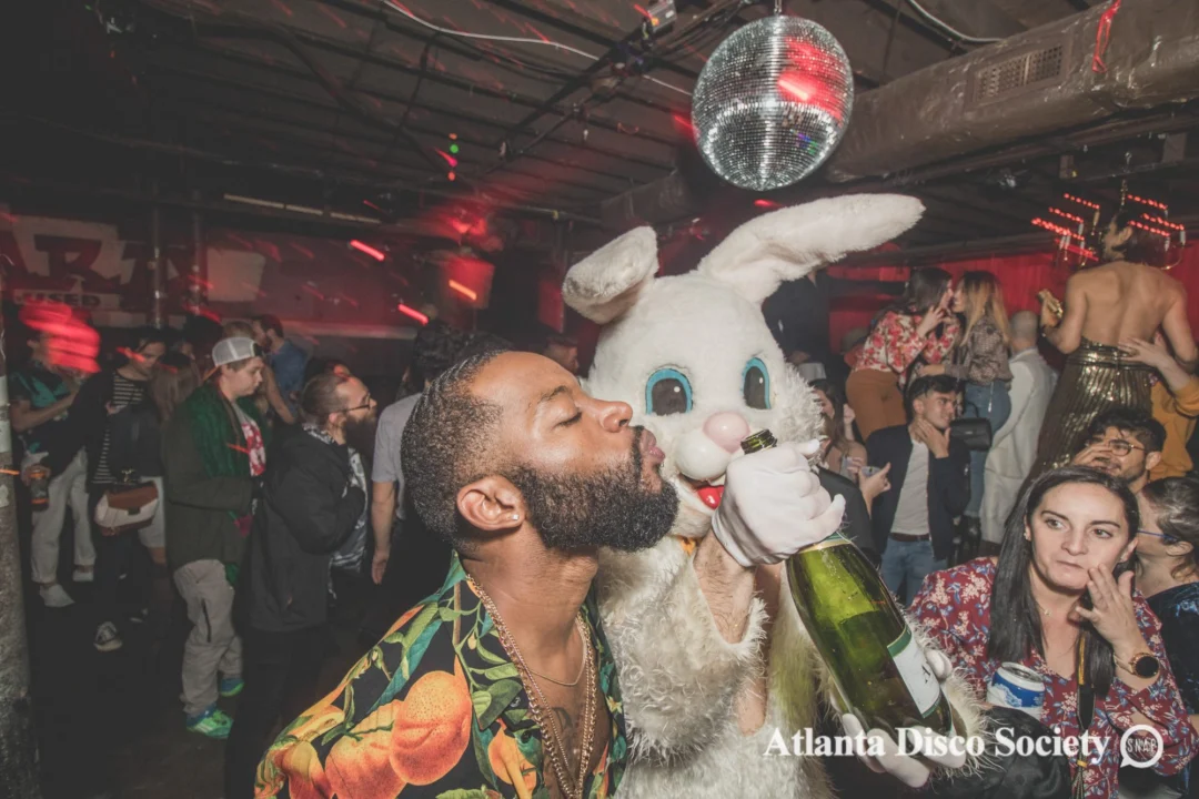 Atlanta Disco Society. 5th Meeting. November 22nd, 2019. Kimber was the DJ. Ree de la Vega was the special guest DJ. Photos by Oh Snap.