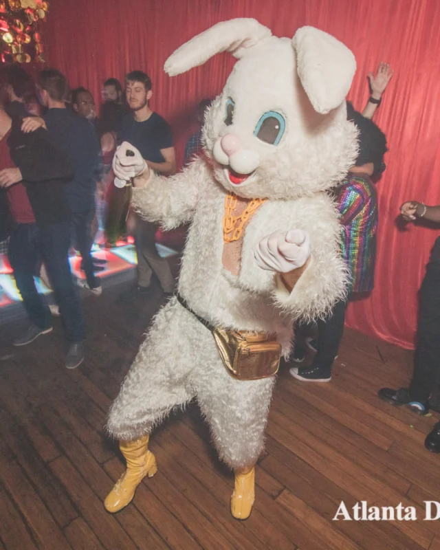 Atlanta Disco Society. 5th Meeting. November 22nd, 2019. Kimber was the DJ. Ree de la Vega was the special guest DJ. Photos by Oh Snap.