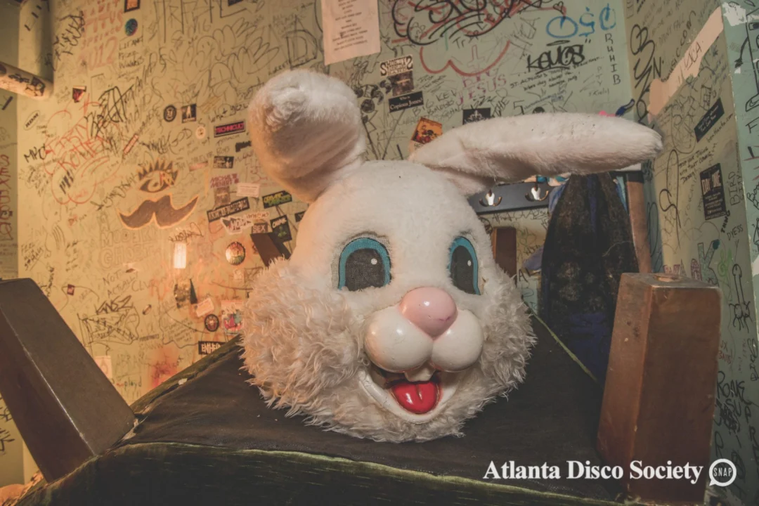 Atlanta Disco Society. 5th Meeting. November 22nd, 2019. Kimber was the DJ. Ree de la Vega was the special guest DJ. Photos by Oh Snap.