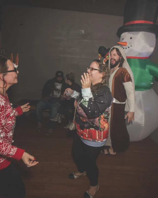 Nonsense Holiday Dance Party Spectacular 2019 at The Basement! Friday December 20, 2019. Santa! Krampus! Kimber! ALL OF THE LIGHTS! Photo by Oh Snap!