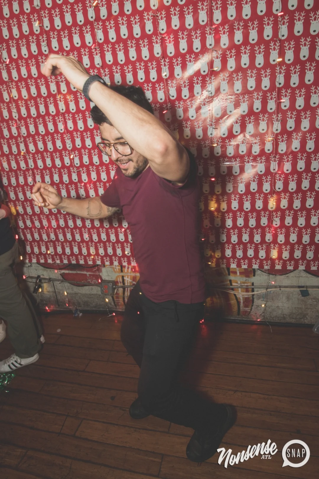 Nonsense Holiday Dance Party Spectacular 2019 at The Basement! Friday December 20, 2019. Santa! Krampus! Kimber! ALL OF THE LIGHTS! Photo by Oh Snap!
