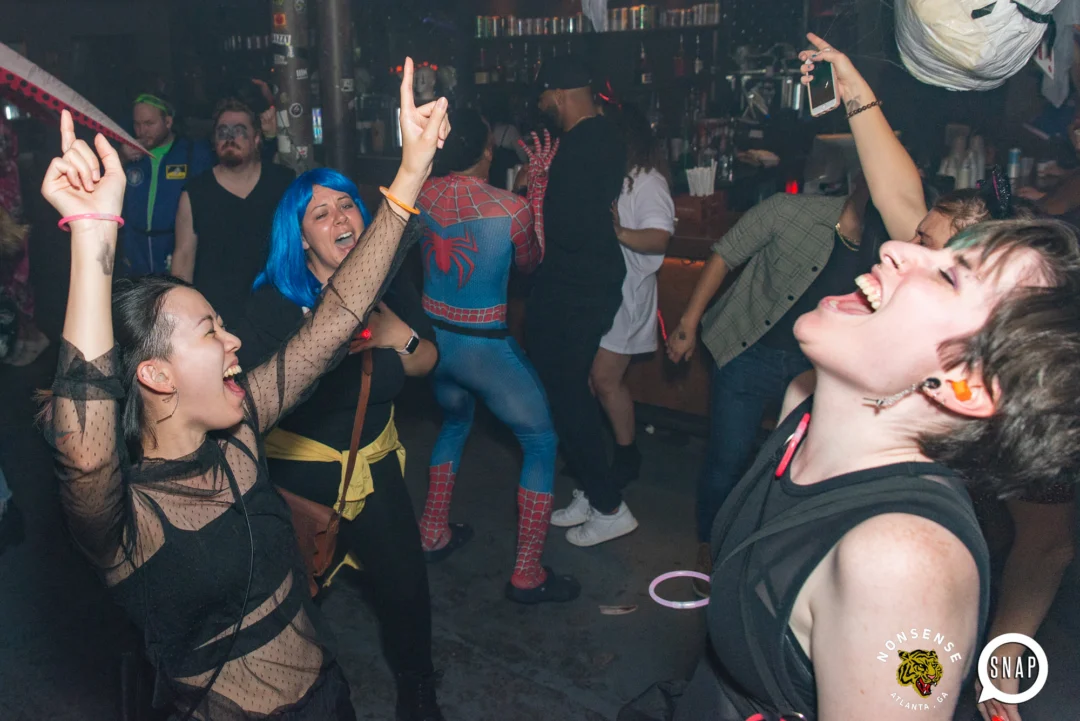 Hot Mess Halloween 2021 📸: @nonsenseatl