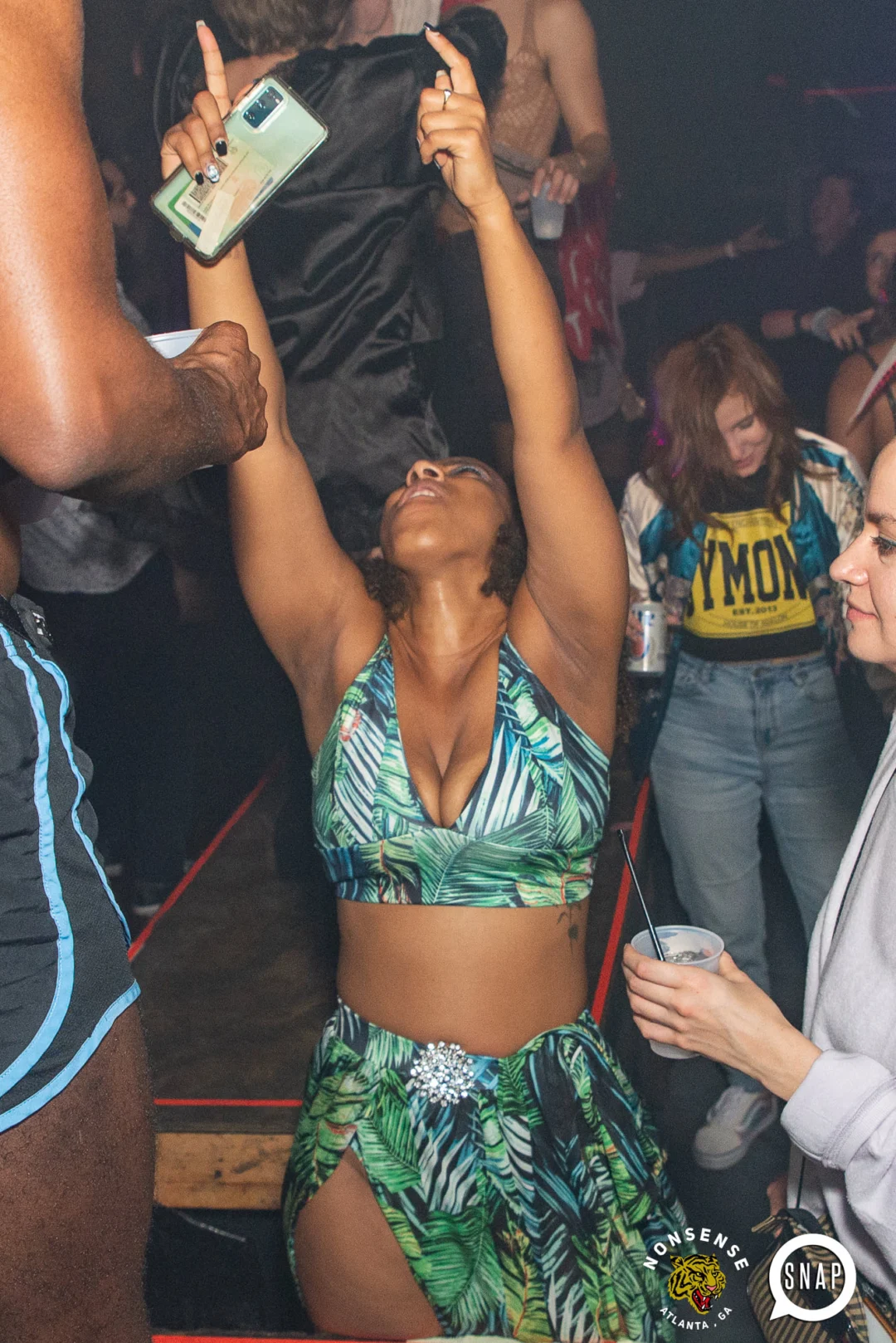Hot Mess Halloween 2021 📸: @nonsenseatl