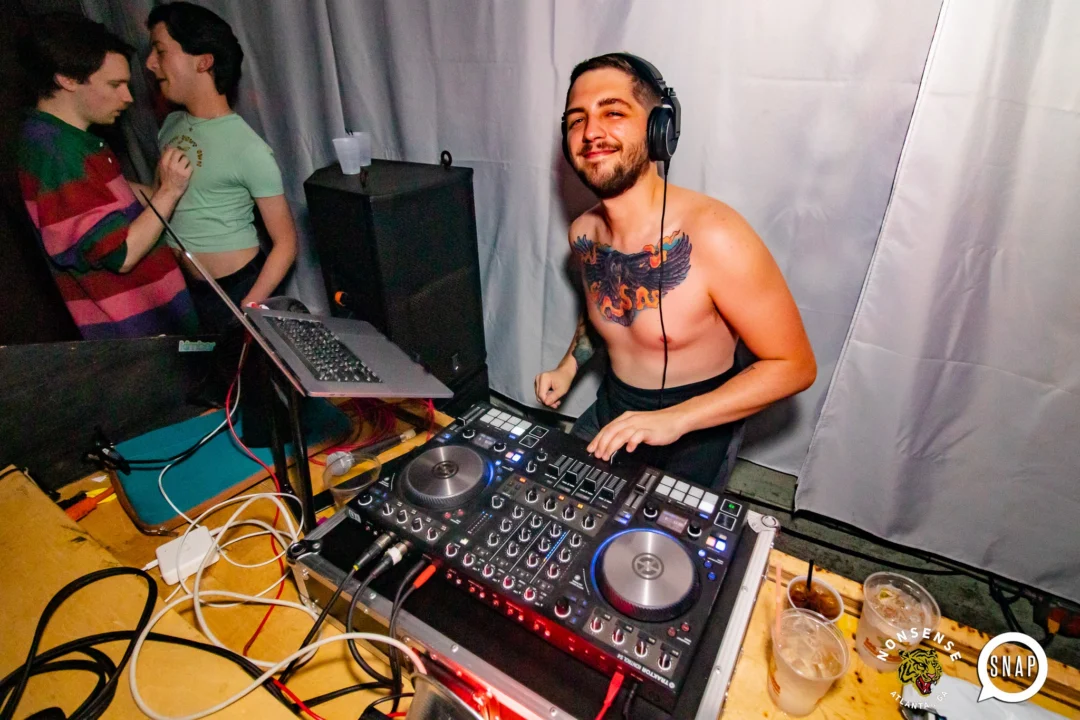 Hot Mess pop dance party - Third Friday of EVERY month at The Basement - April 2022 - Pics by Darcy at Oh Snap Kid