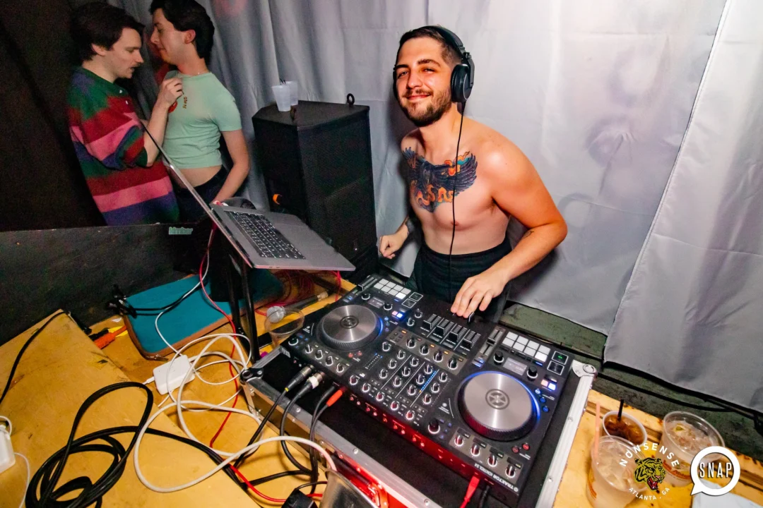 Hot Mess pop dance party - Third Friday of EVERY month at The Basement - April 2022 - Pics by Darcy at Oh Snap Kid