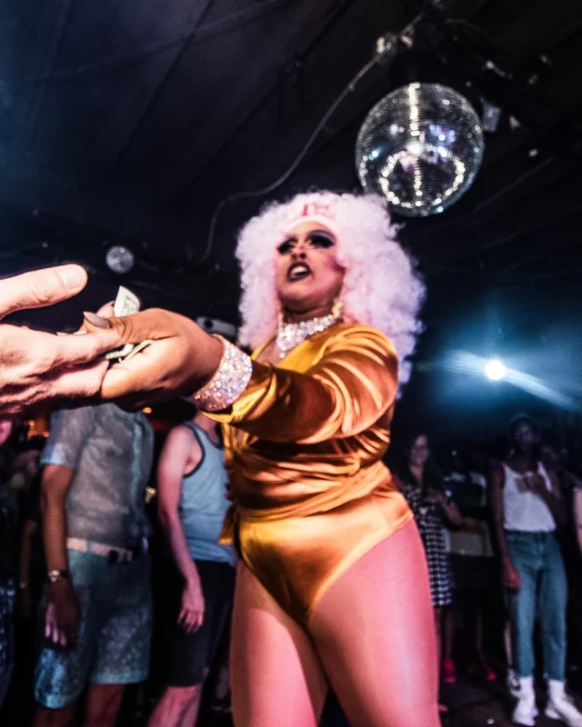 BRENDAN MACLEAN - Live in Atlanta at The Basement - 8/17/19. Featuring Chelsea Shag, Iv Fischer, Taylor Alxndr, and Kimber! Presented by Nonsense ATL, Wussy Magazine, and This Free Life. Photos by Oh Snap!