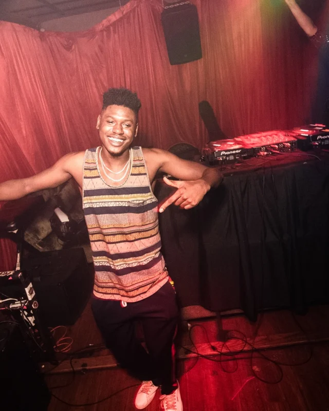 BRENDAN MACLEAN - Live in Atlanta at The Basement - 8/17/19. Featuring Chelsea Shag, Iv Fischer, Taylor Alxndr, and Kimber! Presented by Nonsense ATL, Wussy Magazine, and This Free Life. Photos by Oh Snap!