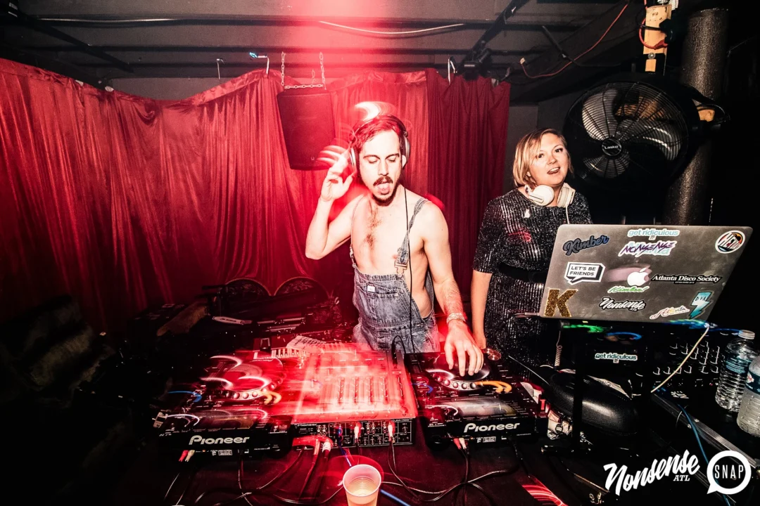 BRENDAN MACLEAN - Live in Atlanta at The Basement - 8/17/19. Featuring Chelsea Shag, Iv Fischer, Taylor Alxndr, and Kimber! Presented by Nonsense ATL, Wussy Magazine, and This Free Life. Photos by Oh Snap!