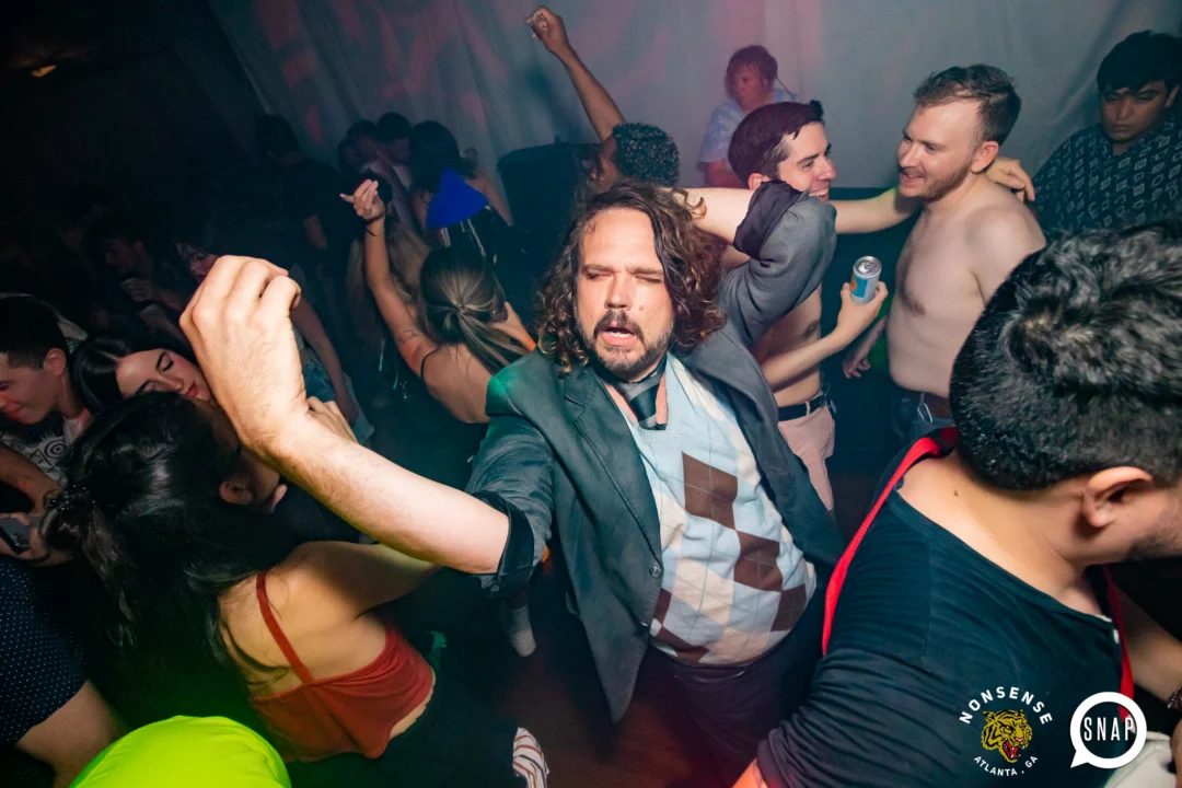 May 2022. Hot Mess pop party. Third Friday of every month @The Basement. DJ: Kimber. Pics: Darcy at Oh Snap Kid.
