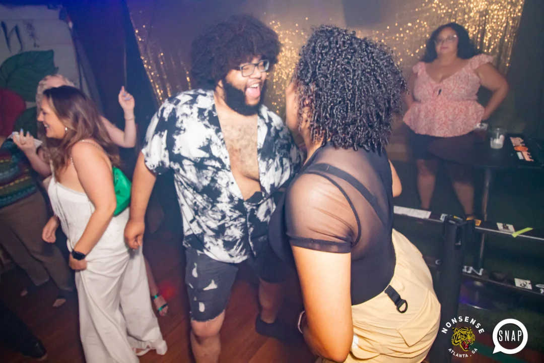 Hot Mess dance pop party - July 2022 - third Friday of every month at The Basement - DJ: Kimber - Photos: Darcy @ Oh Snap Kid