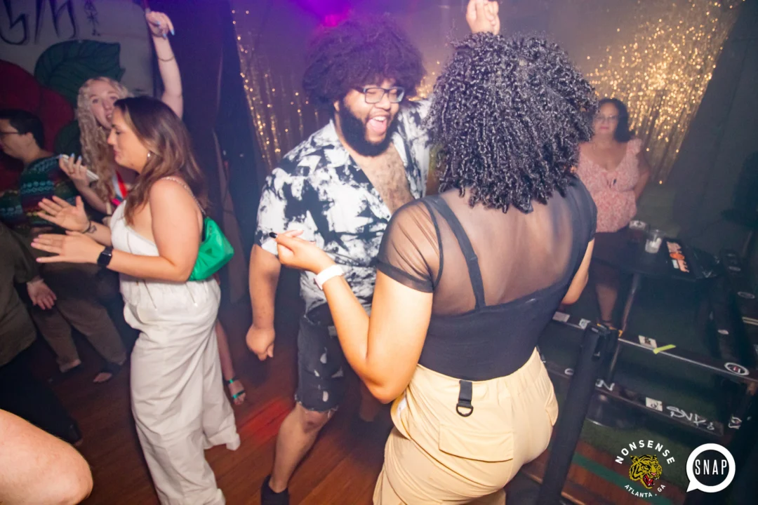 Hot Mess dance pop party - July 2022 - third Friday of every month at The Basement - DJ: Kimber - Photos: Darcy @ Oh Snap Kid