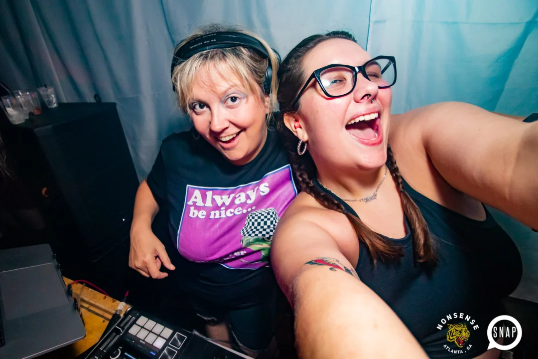 Hot Mess dance pop party - July 2022 - third Friday of every month at The Basement - DJ: Kimber - Photos: Darcy @ Oh Snap Kid