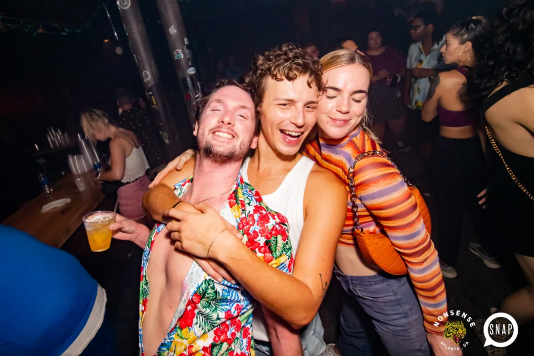 Hot Mess dance pop party - July 2022 - third Friday of every month at The Basement - DJ: Kimber - Photos: Darcy @ Oh Snap Kid