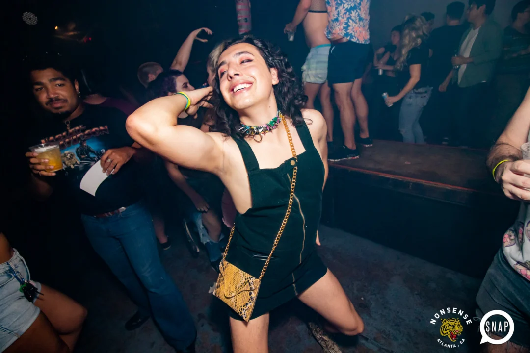 Hot Mess dance pop party - July 2022 - third Friday of every month at The Basement - DJ: Kimber - Photos: Darcy @ Oh Snap Kid