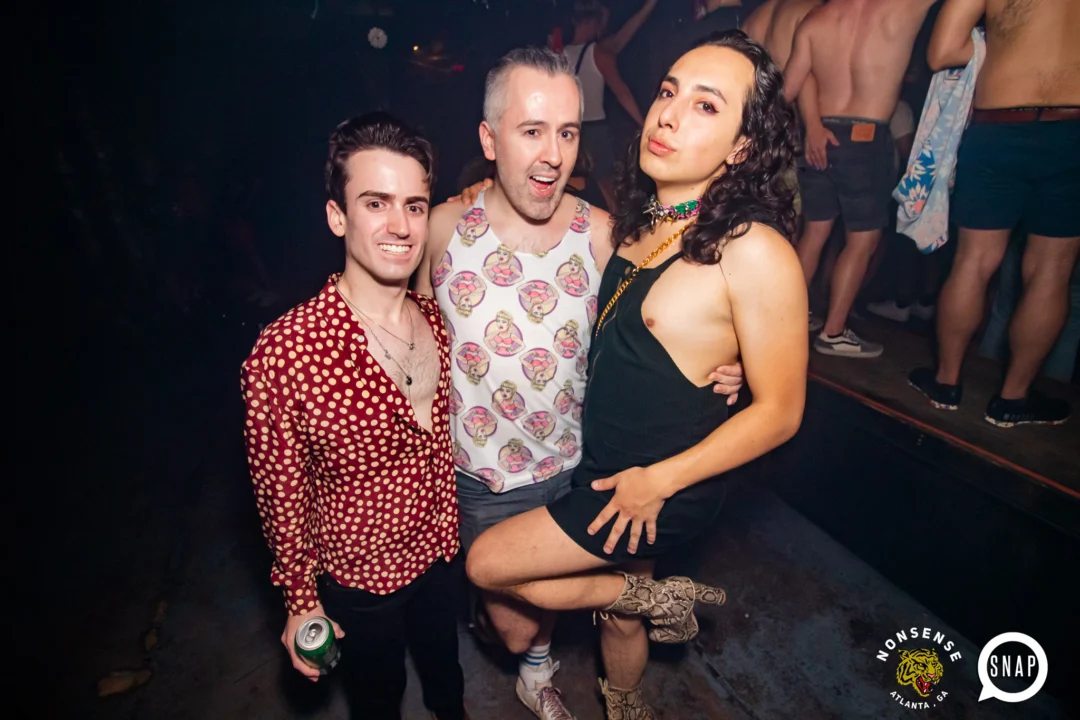 Hot Mess dance pop party - July 2022 - third Friday of every month at The Basement - DJ: Kimber - Photos: Darcy @ Oh Snap Kid