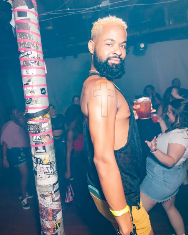Hot Mess dance pop party - July 2022 - third Friday of every month at The Basement - DJ: Kimber - Photos: Darcy @ Oh Snap Kid