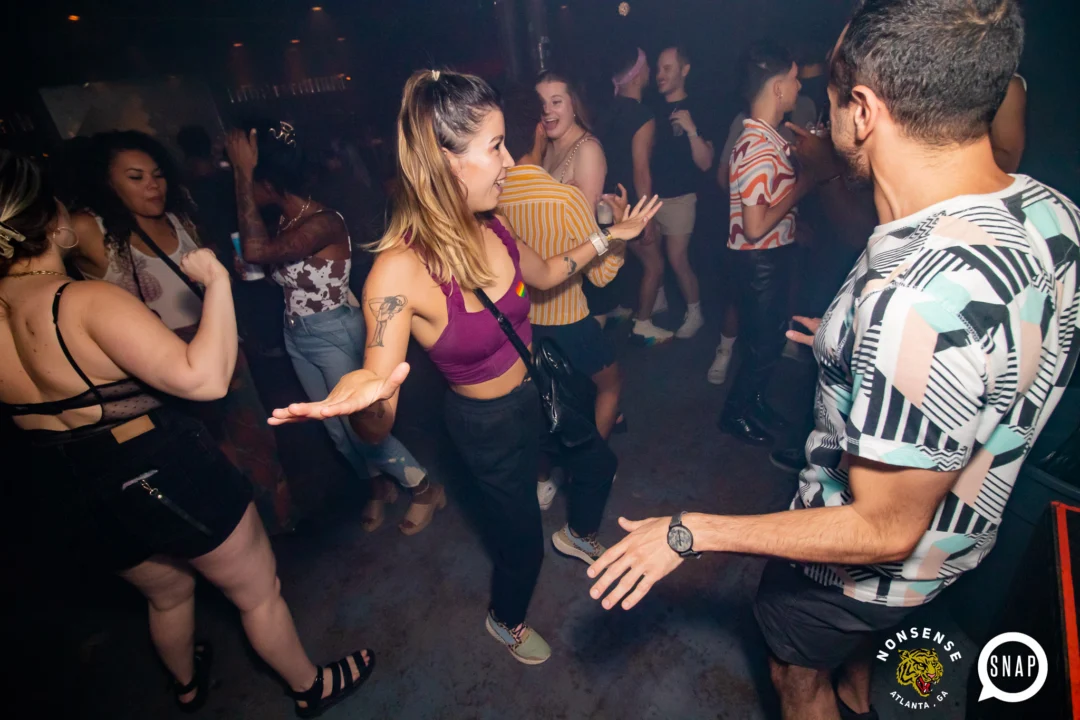 Hot Mess dance pop party - July 2022 - third Friday of every month at The Basement - DJ: Kimber - Photos: Darcy @ Oh Snap Kid