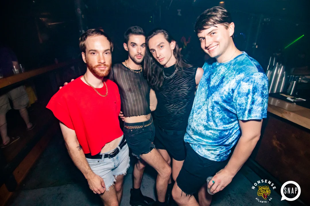 Hot Mess dance pop party - July 2022 - third Friday of every month at The Basement - DJ: Kimber - Photos: Darcy @ Oh Snap Kid