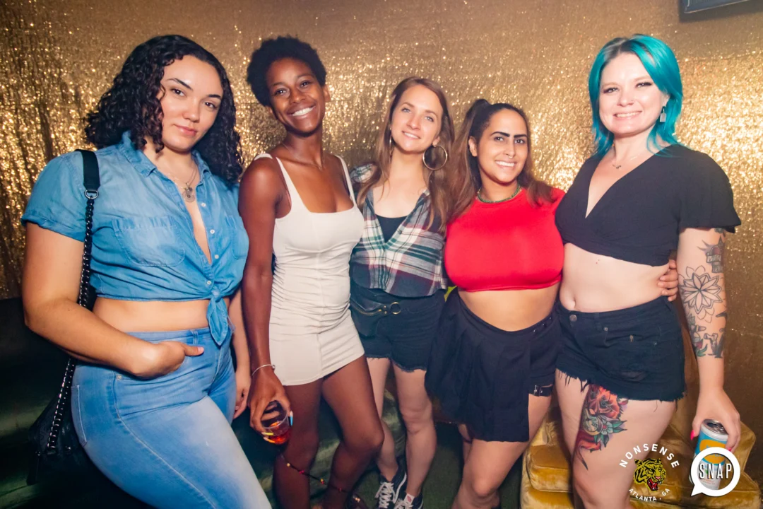 Hot Mess dance pop party - July 2022 - third Friday of every month at The Basement - DJ: Kimber - Photos: Darcy @ Oh Snap Kid