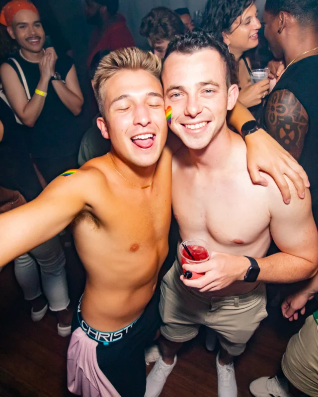 Hot Mess dance pop party - July 2022 - third Friday of every month at The Basement - DJ: Kimber - Photos: Darcy @ Oh Snap Kid