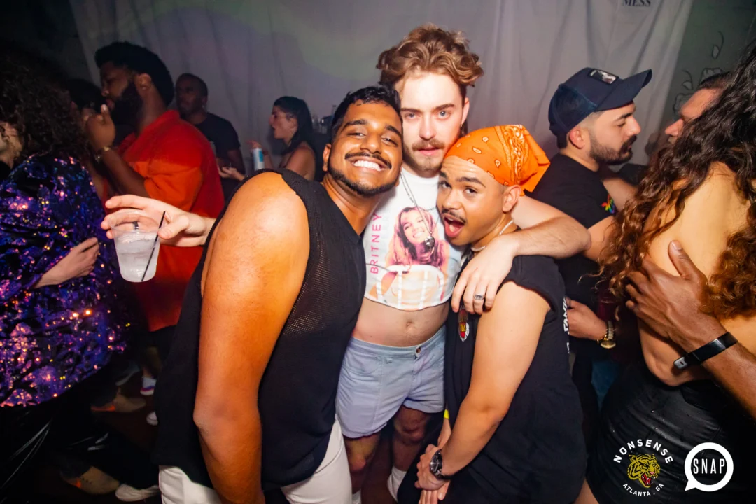 Hot Mess dance pop party - July 2022 - third Friday of every month at The Basement - DJ: Kimber - Photos: Darcy @ Oh Snap Kid