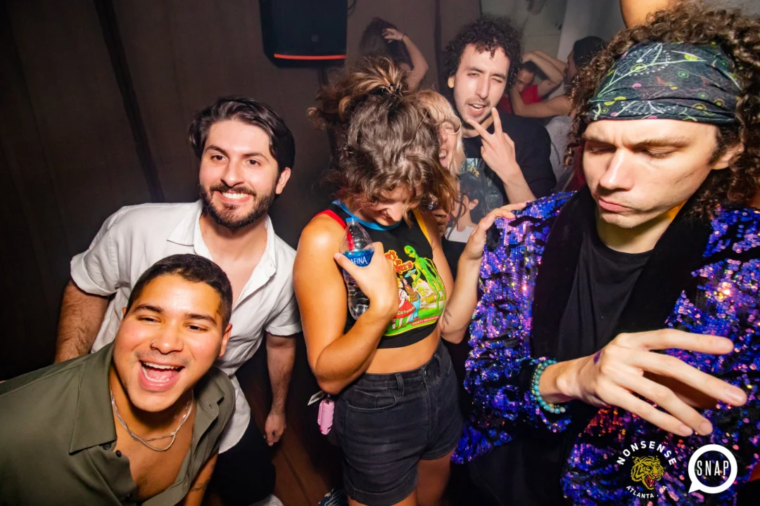Hot Mess dance pop party - July 2022 - third Friday of every month at The Basement - DJ: Kimber - Photos: Darcy @ Oh Snap Kid