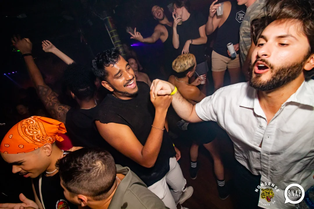 Hot Mess dance pop party - July 2022 - third Friday of every month at The Basement - DJ: Kimber - Photos: Darcy @ Oh Snap Kid