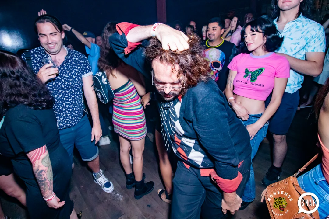 Indie Sleaze - July 2022 - second Saturday of the month @Ammazza - DJ: Kimber - Photos: Darcy @ Oh Snap Kid