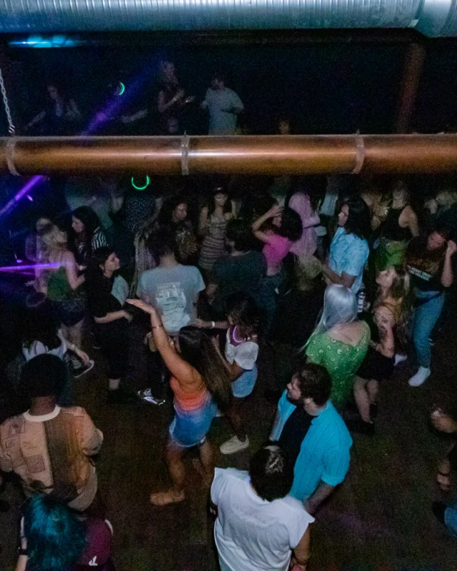 Indie Sleaze - July 2022 - second Saturday of the month @Ammazza - DJ: Kimber - Photos: Darcy @ Oh Snap Kid