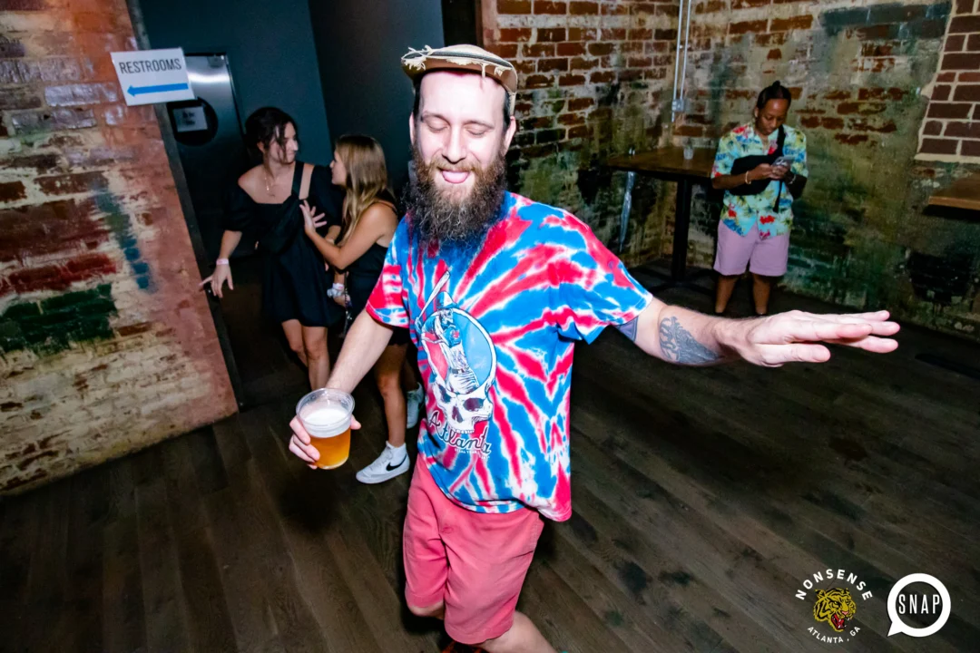 Indie Sleaze - July 2022 - second Saturday of the month @Ammazza - DJ: Kimber - Photos: Darcy @ Oh Snap Kid
